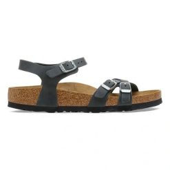 Sandały damskie czarne Birkenstock Kumba FL. Czarne sandały damskie Birkenstock, bez wzorów, z materiału, bez obcasa, bez zapięcia. Za 449.90 zł.