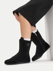 Guess Jeans Trzewiki EO-GUJ0316 Czarny. Czarne botki damskie Guess Jeans, z jeansu, bez obcasa, na płaskiej podeszwie, bez zapięcia. Za 399.99 zł.