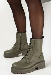 Zielone Botki za Kostkę na Grubej Podeszwie Lumine. Zielone botki damskie Born2be, z jeansu, za kostkę, bez obcasa, na płaskiej podeszwie, bez zapięcia. Za 79.99 zł.