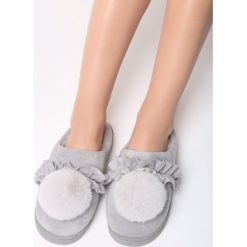 Szare Kapcie Fit Me. Szare kapcie damskie Born2be, z materiału. Za 44.99 zł.
