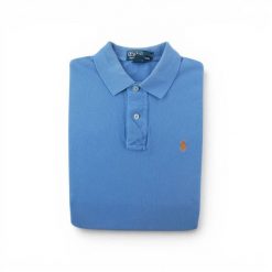 Koszulka polo męska z krótkim rękawem Classic Fit. Niebieskie koszulki polo męskie Ralph Lauren, m, bez wzorów, z materiału, casualowe, bez ramiączek. Za 106.46 zł.