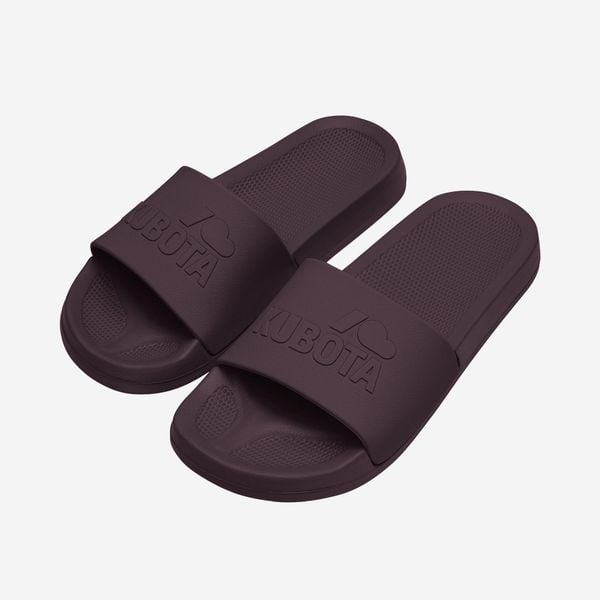 Klapki Kubota Basenowe Basic Plain Bordowe. Czerwone klapki damskie Kubota, bez wzorów, z dresówki, eleganckie, bez obcasa. Za 59.99 zł.