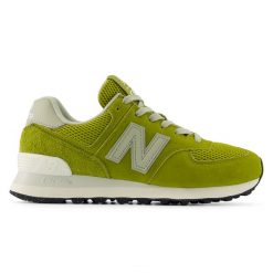 Buty damskie New Balance W5748WV – zielone. Zielone obuwie sportowe damskie New Balance, bez wzorów, z materiału. Za 499.99 zł.