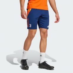 Szorty Juventus Tiro 24 Competition Training. Niebieskie krótkie spodenki sportowe męskie Adidas, l, bez wzorów, z materiału, do piłki nożnej. W wyprzedaży za 139.30 zł.