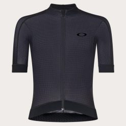 Oakley Koszulka Endurance Tempo Foa406782-02E. Czarne buty sportowe męskie Oakley, xl, bez wzorów, bez kołnierzyka, bez ramiączek, rowerowe. Za 549.99 zł.
