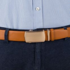 Pasek męski skórzany 3,5 cm klamra automatyczna Beltimore camelowy 02-578 : Kolory - brązowy, beżowy, Rozmiar pasków - r.110-125 cm. Brązowe paski damskie bez wzorów, ze skóry, wizytowe. Za 64.99 zł.