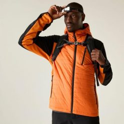 Męska kurtka pikowana Mountaineer Softshell. Brązowe kurtki męskie Dare 2b, m, bez wzorów, z materiału, bez kaptura. Za 343.99 zł.