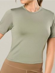 Koszulka Gym Hard - zielony. Zielone t-shirty damskie Sinsay, l, bez wzorów, bez kołnierzyka. W wyprzedaży za 13.99 zł.