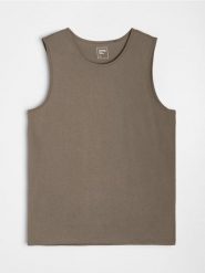 Bawełniany tank top basic - brązowy. Brązowe t-shirty męskie Sinsay, l, bez wzorów, z bawełny, bez kołnierzyka. W wyprzedaży za 9.99 zł.