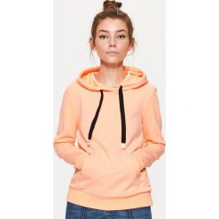 Bluza kangurka - Pomarańczowy. Brązowe bluzy damskie Cropp. Za 59.99 zł.