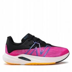 Buty do biegania męskie New Balance MFCXCP2. Czerwone buty sportowe męskie New Balance, z gumy, bez zapięcia, do biegania. Za 539.00 zł.