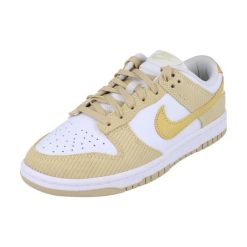 Damskie Buty sportowe sneakersy Nike Wmns Dunk Low - FN7167-700. Żółte obuwie sportowe damskie Nike, bez wzorów, do biegania. Za 330.05 zł.