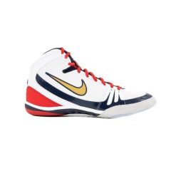 Buty zapaśnicze Nike Freek SE. Białe buty sportowe męskie Nike, bez zapięcia. Za 632.50 zł.