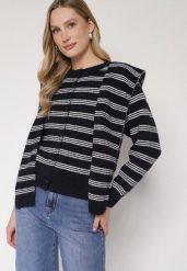 Granatowy Kardigan w Paski z Domieszką Wełny z Dodatkową Narzutką Fedina. Niebieskie kardigany damskie Born2be, bez wzorów, z jeansu, eleganckie, bez kołnierzyka, bez ramiączek, długie, bez kaptura. Za 119.99 zł.