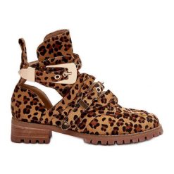 Lu Boo Zamszowe Botki Z Wycięciami Panterka Rock Girl brązowe. Brązowe botki damskie z zamszu, rockowe, bez obcasa, bez zapięcia. Za 170.94 zł.