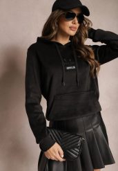 Czarna Ocieplona Bluza Welurowa o Fasonie Kangurki z Napisem Meluia. Czarne bluzy damskie Renee, l, z aplikacjami, z polaru, z kapturem. Za 99.99 zł.