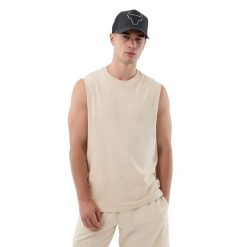 T-shirt bez rękawów Chicago Bulls New Era NBA Core Plus. Brązowe t-shirty męskie New Era, m, bez wzorów, bez kołnierzyka. Za 219.00 zł.