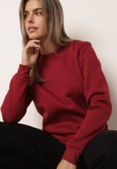Bordowa Bluza Klasyczna z Polarową Podszewką Embri. Czerwone bluzy damskie Born2be, l, z aplikacjami, z jeansu, bez kaptura. Za 49.99 zł.