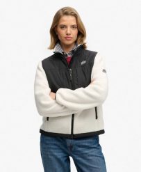 Superdry Polar Fleece Hybrid Trekker Kurtka – Off White, z materiałów. Białe kurtki damskie Superdry., bez wzorów, z materiału, bez kaptura. Za 425.75 zł.
