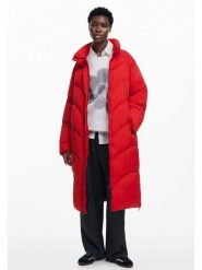 Desigual Kurtka zimowa Copenhague 24WWEWA9 Czerwony Relaxed Fit. Czerwone kurtki damskie Desigual, na zimę, s, bez wzorów, z syntetyku, bez kaptura. Za 519.99 zł.