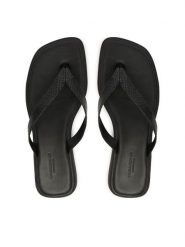 Vagabond Shoemakers Japonki Izzy 5913-408-20 Czarny. Czarne klapki damskie Vagabond Shoemakers, bez wzorów, ze skóry, bez obcasa. Za 369.99 zł.