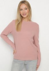 Różowy Sweter z Wełną w Klasycznym Stylu Firrive. Czerwone swetry damskie Born2be, bez wzorów, z jeansu, klasyczne, bez kołnierzyka, bez ramiączek, bez kaptura. Za 59.99 zł.