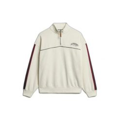Sweter z kołnierzem tunezyjskim damski Superdry Country Club Tape. Białe swetry damskie Superdry., na zimę, bez wzorów, bez kołnierzyka, bez ramiączek, bez kaptura. Za 353.95 zł.