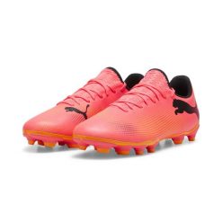 Buty piłkarskie FUTURE 7 PLAY FG/AG PUMA. Brązowe buty sportowe męskie Puma, z materiału, bez zapięcia, do piłki nożnej. Za 236.37 zł.