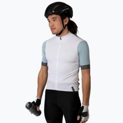 Koszulka rowerowa męska Endura FS260 S/S Std. Białe buty sportowe męskie ENDURA, m, bez wzorów, bez kołnierzyka, bez ramiączek, rowerowe. Za 279.99 zł.