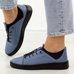 Niebieskie skórzane półbuty damskie T.Sokolski w26-151. Niebieskie półbuty damskie Sokolski, na jesień, bez wzorów, z jeansu, biznesowe, z okrągłym noskiem, bez obcasa, na płaskiej podeszwie, bez zapięcia. Za 299.00 zł.