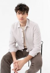 Lniana koszula w prążek K-FILIO. Brązowe koszule męskie Volcano, na lato, m, bez wzorów, z materiału, klasyczne, bez kołnierzyka, bez ramiączek. Za 159.99 zł.