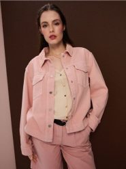 Jeansowa kurtka katana - różowy. Czerwone kurtki damskie Sinsay, l, bez wzorów, z jeansu, bez kaptura. Za 79.99 zł.