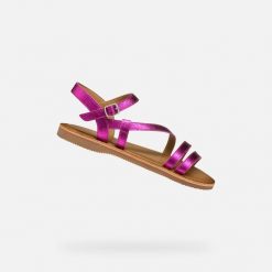 Sandały GEOX J SANDAL EOLIE GIRL Rose. Czerwone sandały damskie Geox, bez wzorów, ze skóry, bez obcasa, bez zapięcia. Za 195.99 zł.