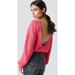 Glamorous Sweter z odkrytymi plecami - Pink. Różowe swetry damskie Glamorous, z dzianiny, z dekoltem na plecach. Za 141.95 zł.