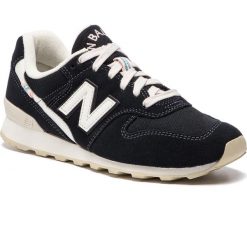 Sneakersy NEW BALANCE - WR996YB Czarny. Czarne półbuty damskie New Balance, bez wzorów, z materiału, bez obcasa, na płaskiej podeszwie, bez zapięcia. W wyprzedaży za 239.00 zł.