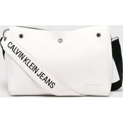 Calvin Klein Jeans - Torebka. Szare torby na ramię damskie Calvin Klein Jeans. Za 599.90 zł.