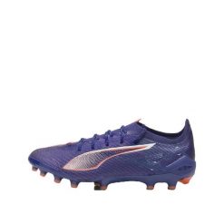 Buty piłkarskie PUMA Ultra 5 Ultimate AG Damskie. Białe obuwie sportowe damskie Puma, bez wzorów, z syntetyku, do piłki nożnej. Za 665.80 zł.