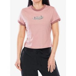 Koszulka bawełniana damska Columbia Rolling Bend Graphic Ringer Tee. Czerwone koszulki sportowe damskie Columbia, bez wzorów, z bawełny, bez kołnierzyka, bez ramiączek. Za 74.99 zł.