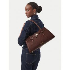 Torebka Steve Madden. Brązowe torebki do ręki damskie Steve Madden, bez wzorów, klasyczne, bez dodatków. Za 639.99 zł.