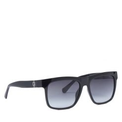 Okulary przeciwsłoneczne Guess. Czarne okulary przeciwsłoneczne męskie Guess. Za 399.99 zł.