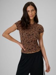 Жіночий T-shirt slim з принтом - коричневий. T-shirty damskie 4f, xs, bez wzorów, bez kołnierzyka. Za 699.90 zł.