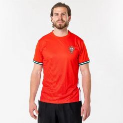 Portugalia Koszulka Piłkarska Męska. Czerwone koszulki sportowe męskie FPF, m, bez wzorów, z poliesteru, bez kołnierzyka, bez ramiączek, do piłki nożnej. Za 184.99 zł.