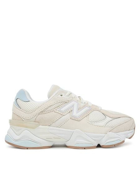 New Balance Sneakersy GC9060AA Écru. Buty sportowe dziewczęce New Balance, bez wzorów, ze skóry, bez zapięcia. Za 539.99 zł.