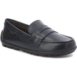 Mokasyny GEOX - J New Fast B. A J746CA 00043 C4002 S Navy. Półbuty chłopięce Geox. W wyprzedaży za 219.00 zł.