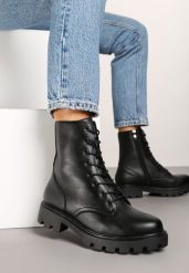 Czarne Botki Workery na Płaskiej Podeszwie ze Sznurowaniem Linnatra. Czarne botki damskie Renee, z jeansu, eleganckie, bez obcasa, na płaskiej podeszwie, bez zapięcia. Za 149.99 zł.
