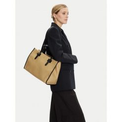 Torebka Weekend Max Mara. Brązowe torebki do ręki damskie Weekend Max Mara, bez wzorów, klasyczne, bez dodatków. Za 826.99 zł.