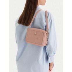 Torebka Beverly Hills Polo Club. Czerwone torebki do ręki damskie Beverly Hills Polo Club, bez wzorów, bez dodatków. Za 249.99 zł.