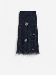 Wzorzysta spódnica midi - granatowy. Niebieskie spódnice damskie Reserved, l, bez wzorów, z dzianiny, midi, rozkloszowane. Za 129.99 zł.