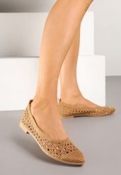 Brązowe Balerinki z Ażurową Cholewką Ulinisea. Brązowe baleriny damskie Born2be, na lato, w ażurowe wzory, z jeansu, eleganckie, bez obcasa. Za 69.99 zł.