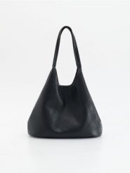 Torebka hobo - czarny. Czarne torebki do ręki damskie Reserved, bez wzorów, ze skóry, bez dodatków. Za 159.99 zł.